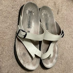 Mephisto brand sandals size 38